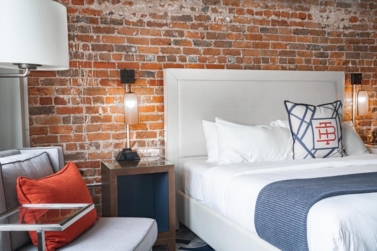 The Bristol Hotel Eksteriør billede